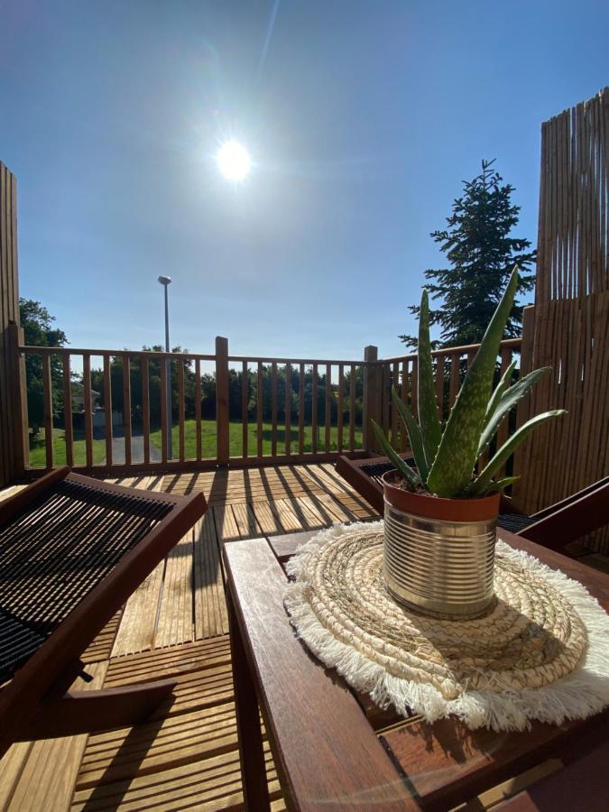 Plassay Tiny Et Jacuzzi Charente Maritimeヴィラ エクステリア 写真