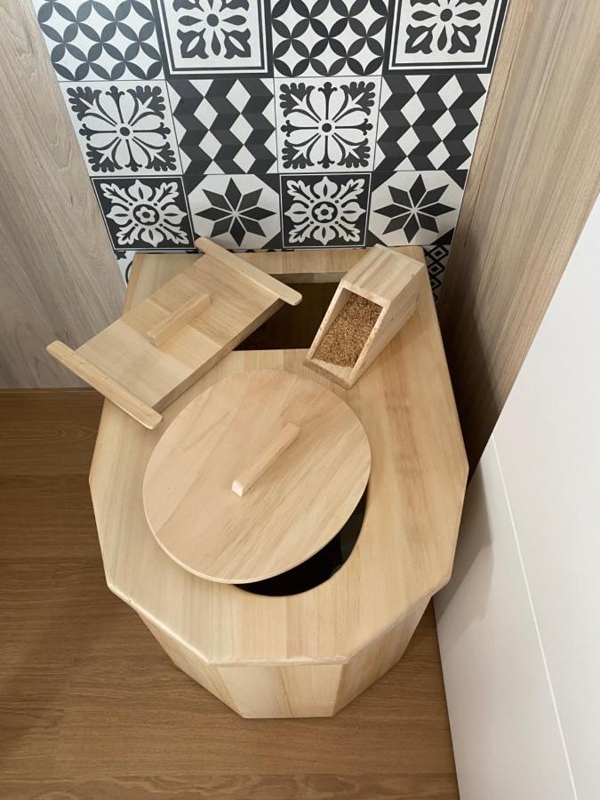 Plassay Tiny Et Jacuzzi Charente Maritimeヴィラ エクステリア 写真
